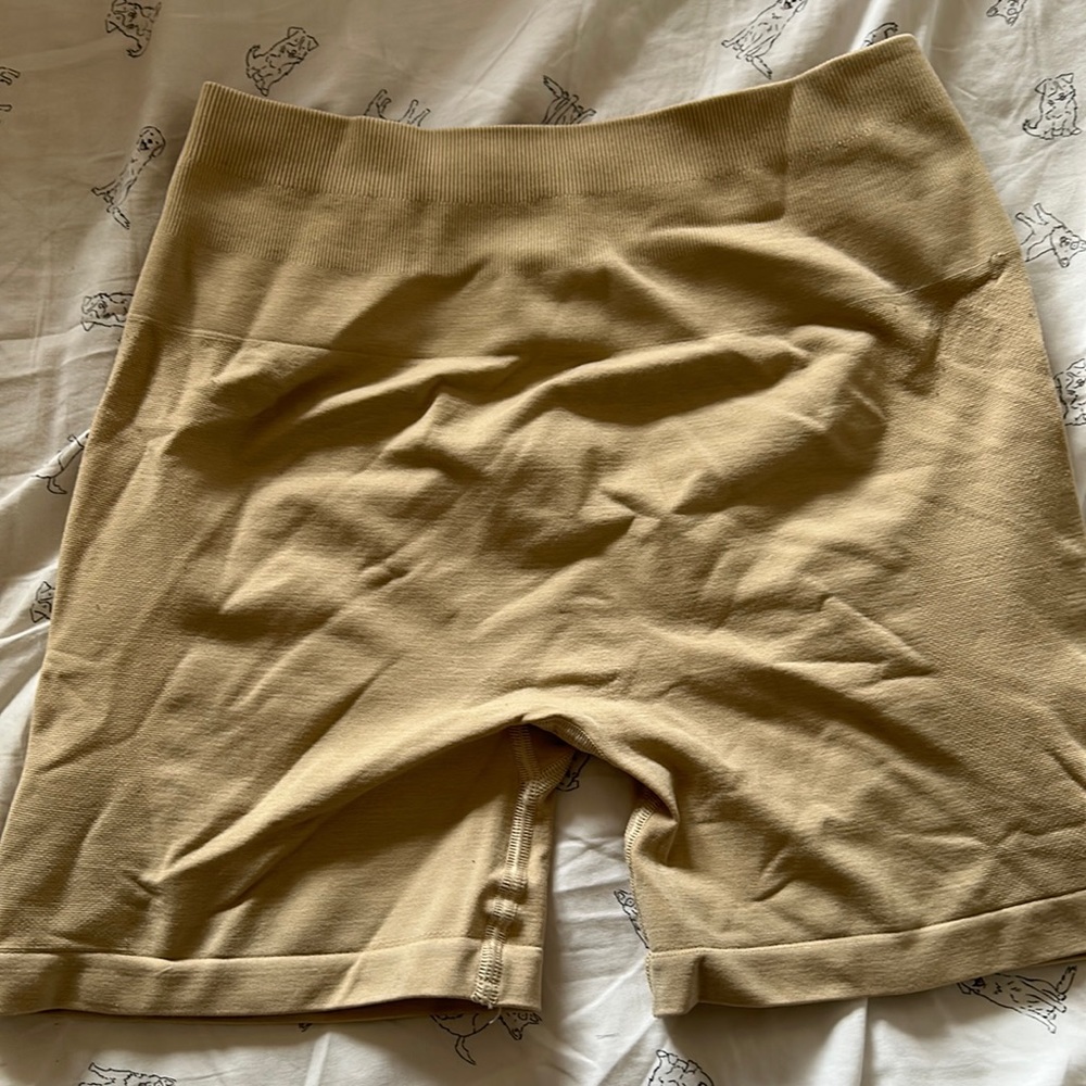 Amplify shorts - nude